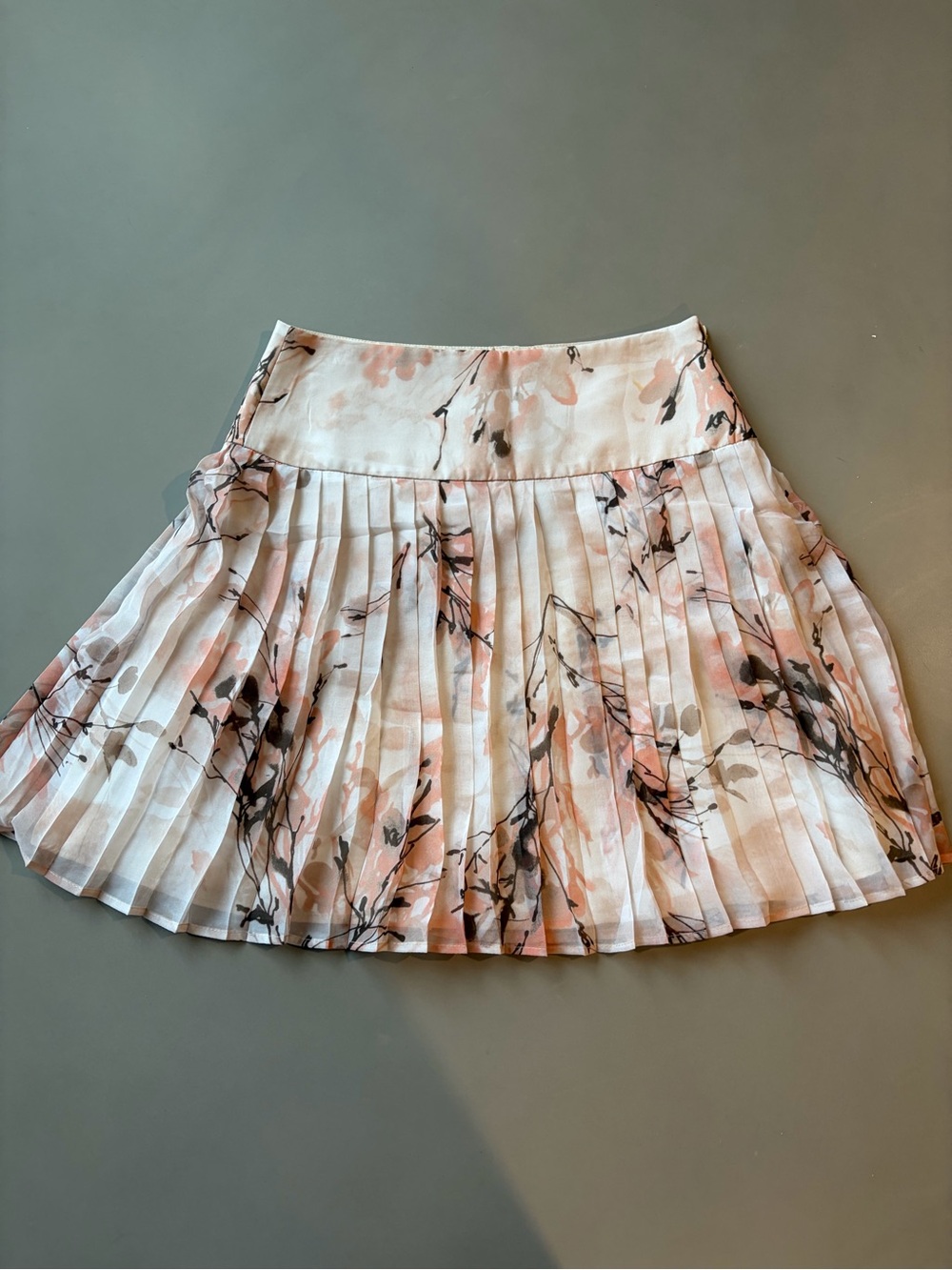 le chateau Pleated Floral Skater Skirt in Pink and Cream